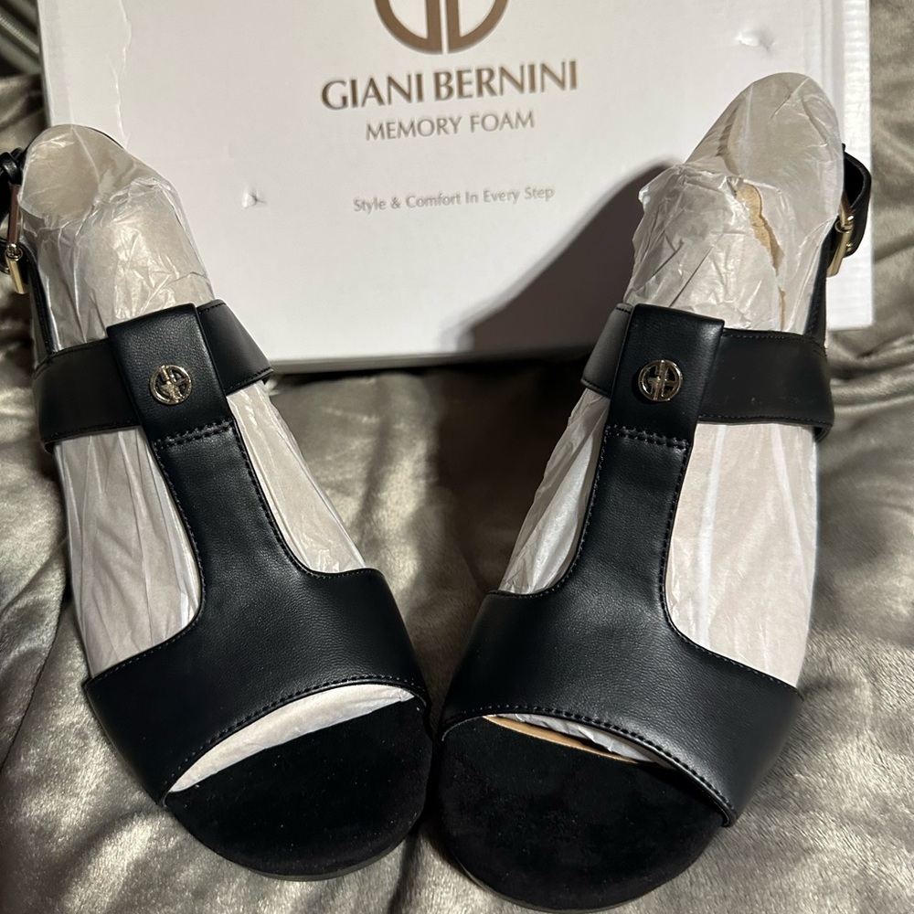 Brand new Giani Bernini Paulettep Black Women's heel Sandals size 7.5